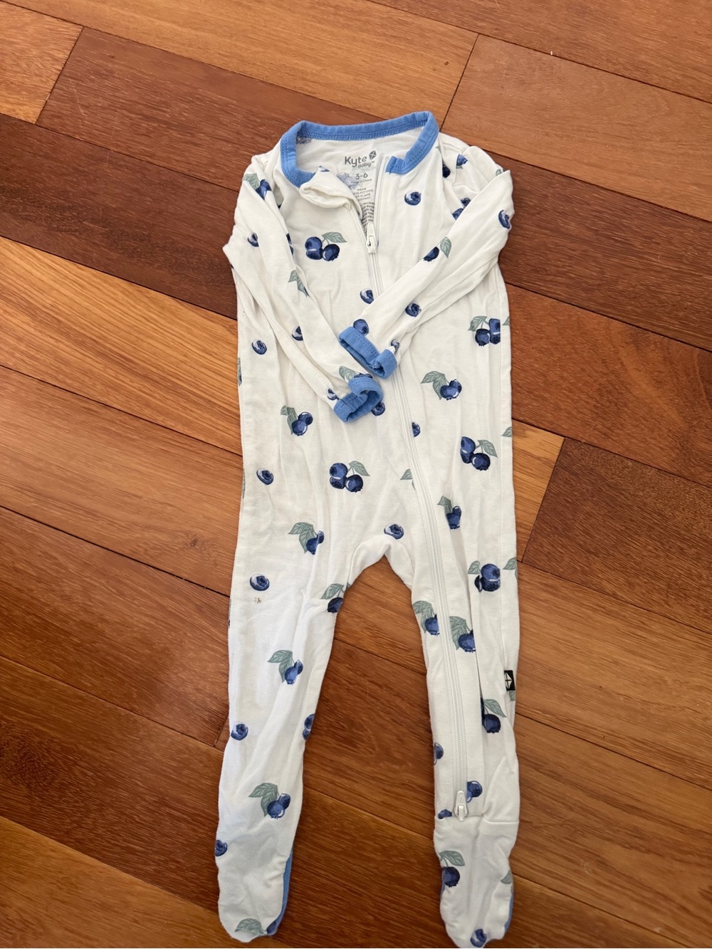 Kyte BABY White Footed One-Piece with Blue Berry Print